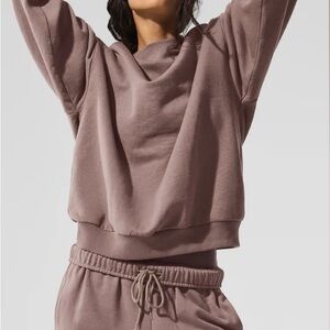 Alo Accolade Crewneck Pullover